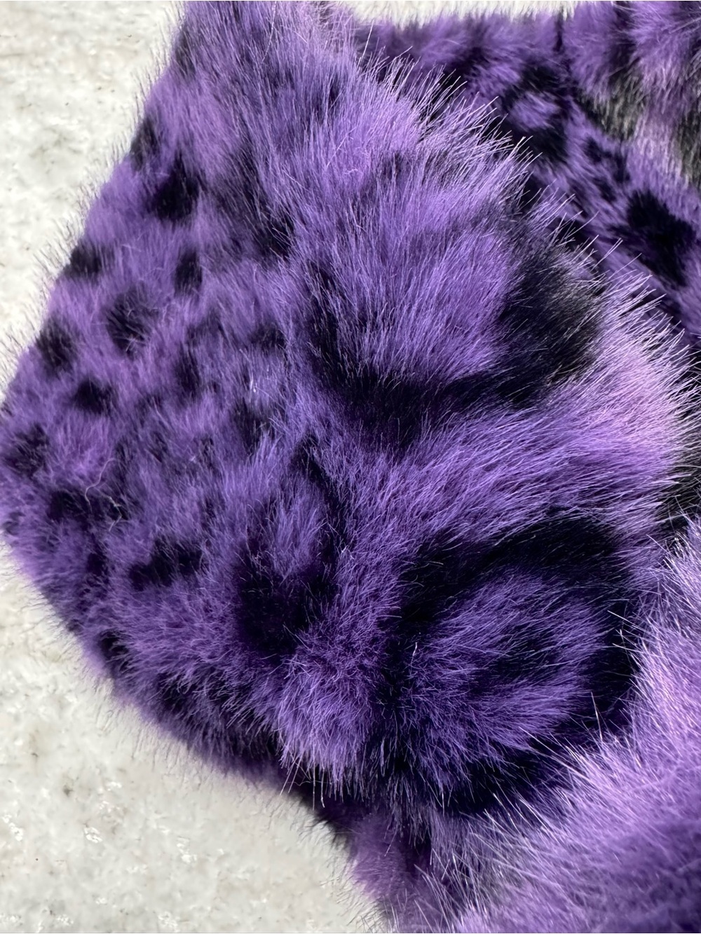 New Fall Winter Purple Leopard Print Faux Fur Neck Warmer Pull Through Scarf - Picture 5 of 6